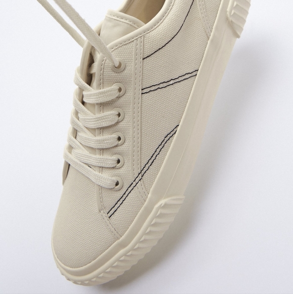 NWT Zara Canvas Low Top Ecru Trainers, Size 10 - Picture 7 of 17